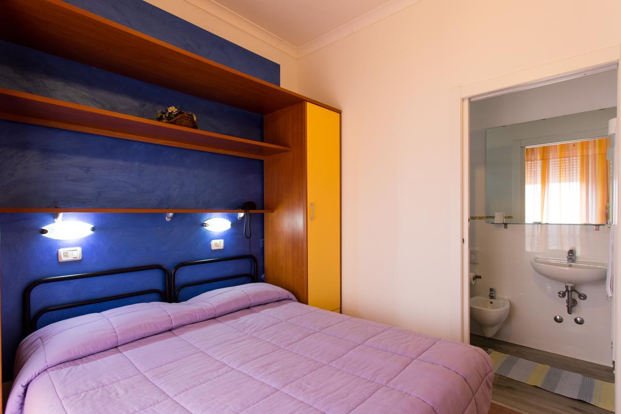 Hotel Viking Rimini Exterior photo